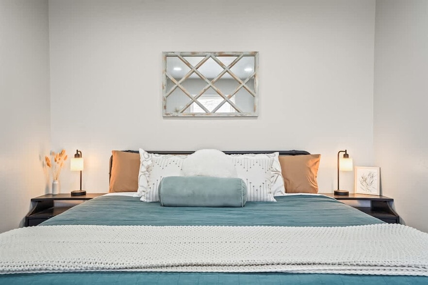 Building Photo - 1619 Ruby Ct