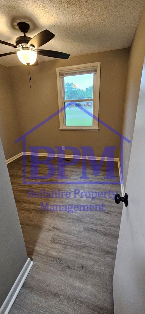 Building Photo - Spacious 4 Bed, 2 Bath Home in Nashville –...