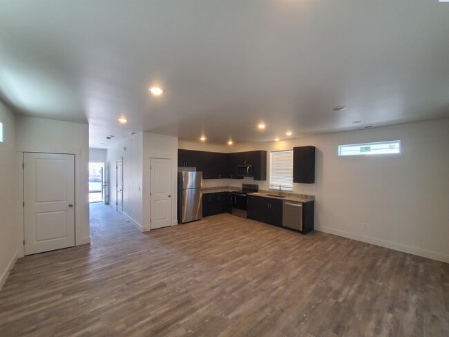 Building Photo - Brand New For Rent