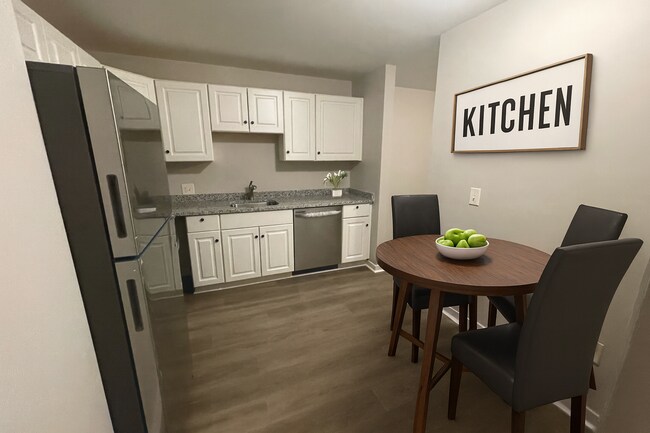 Building Photo - 85 Old Town Rd