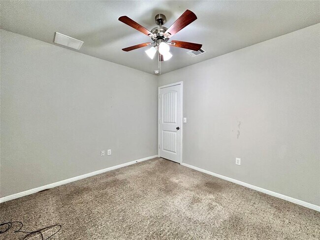 Building Photo - 408 Dubina Ave