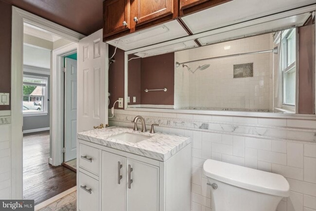 Building Photo - 4006 Dubois Ct