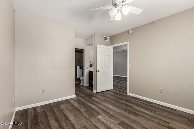 Building Photo - 1825 W Ray Rd