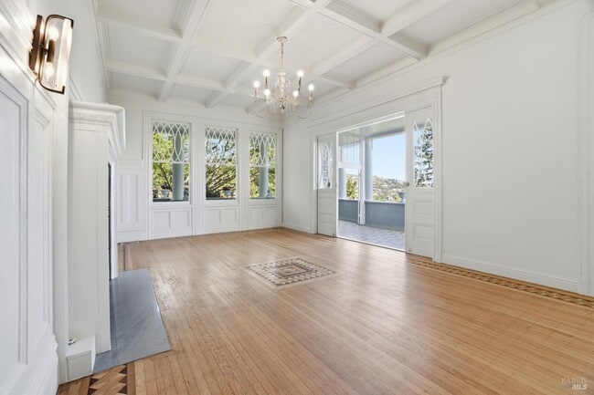 Building Photo - 172 Bella Vista Ave