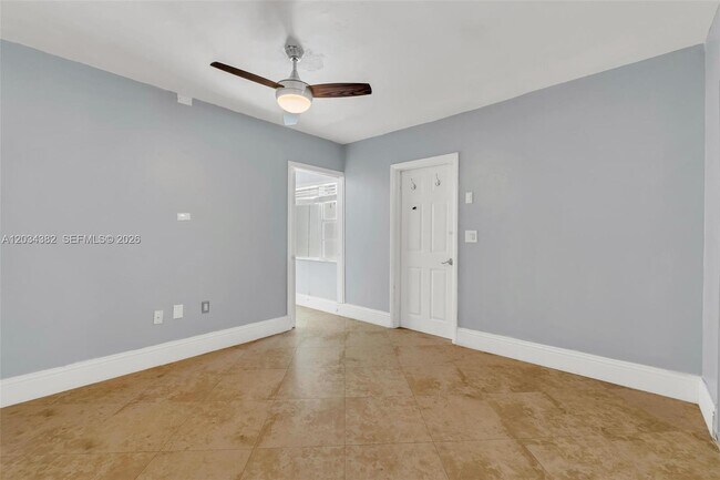 Building Photo - 7521 Johnson St