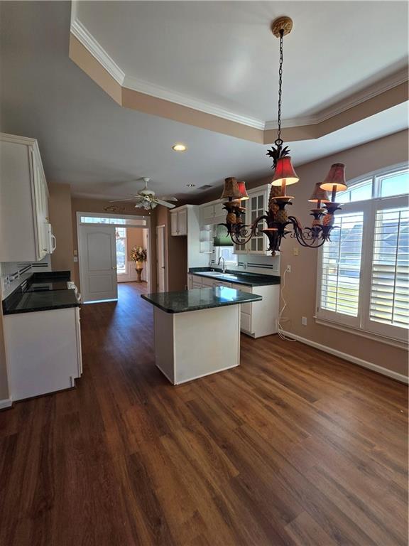 Building Photo - 2590 Harbin Springs Cove