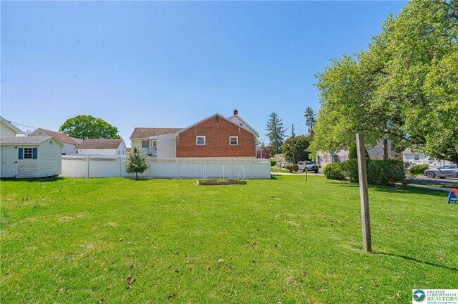 Building Photo - 34 E Washington Ave