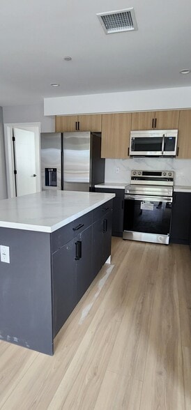 Building Photo - 5729 Klump Ave