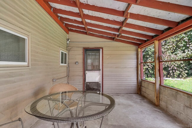 Building Photo - 808 Steuben St