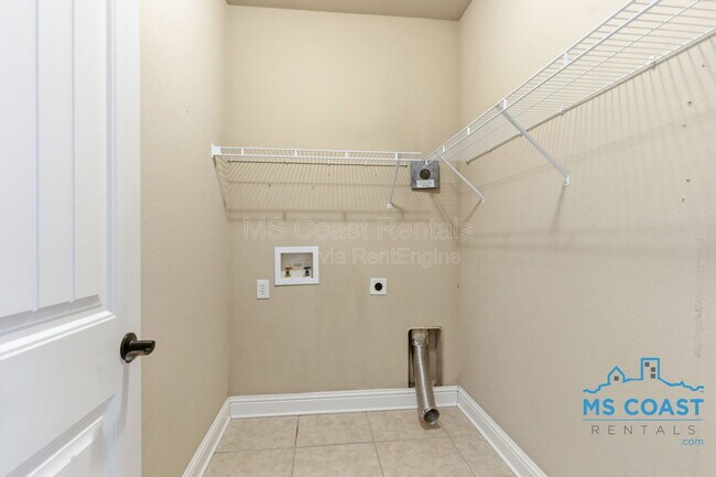 Building Photo - 17309 Palm Ridge Dr