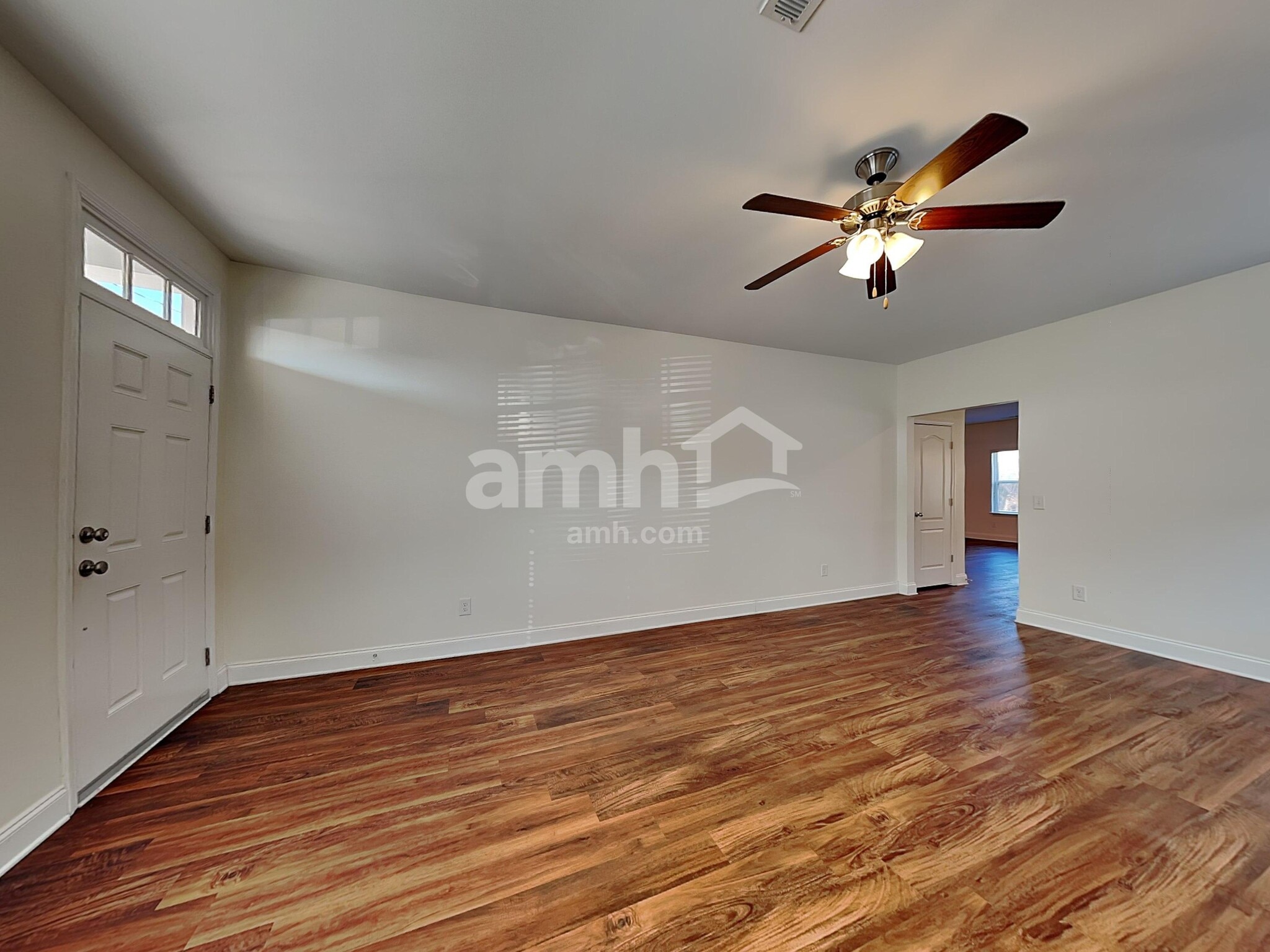 Building Photo - 9013 Ristau Dr