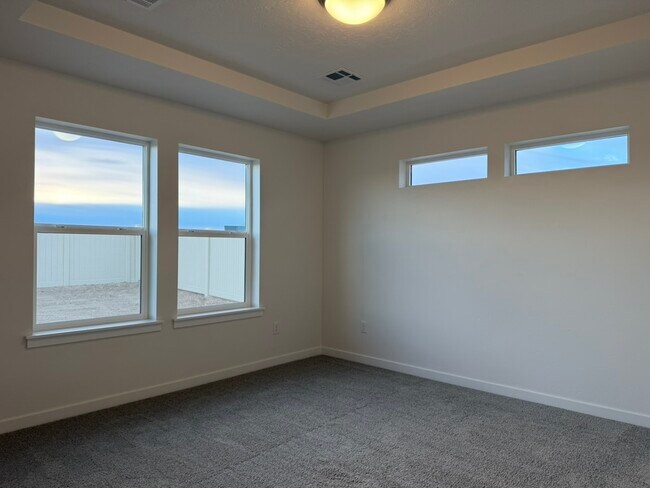 Building Photo - 10113 Longtail Dr