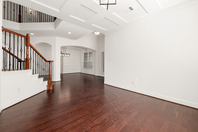 Building Photo - 22719 Shieldhall Ln