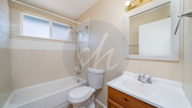 Building Photo - Sunny Ranch Home in Southeast Colorado Springs