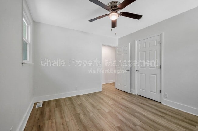 Building Photo - 738 McPherson Dr