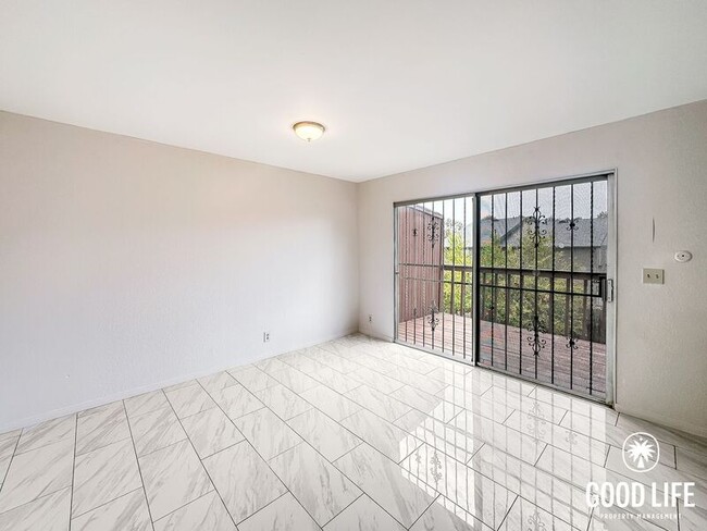 Building Photo - 2018 Hawkins Way