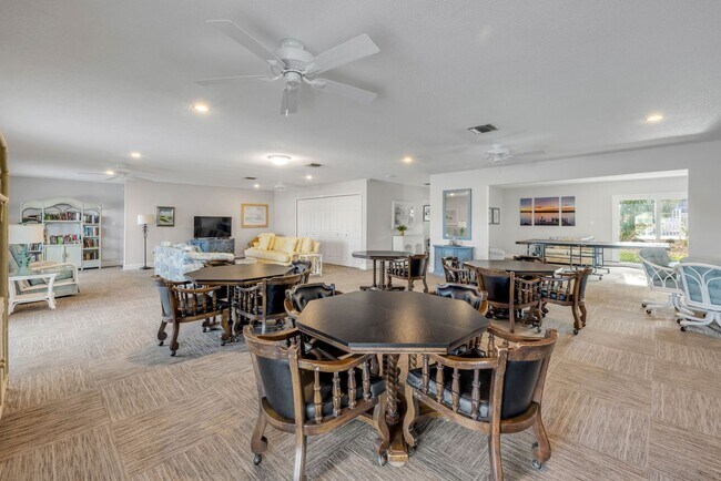 Building Photo - New Smyrna 2BD/2BA Beach Condo in Waterfront Community!