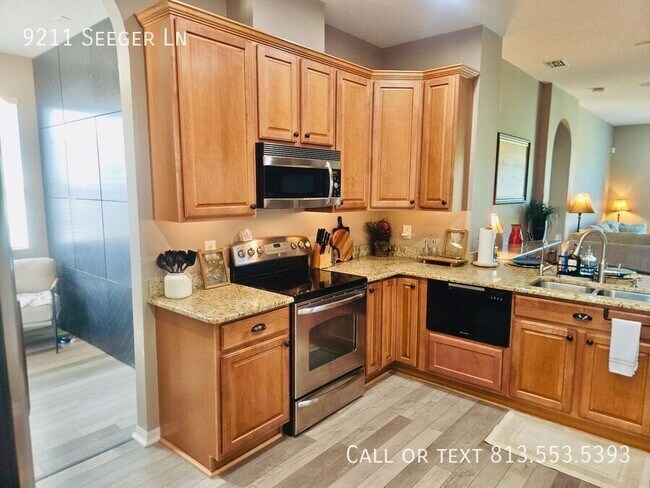 Building Photo - 9211 Seeger Ln