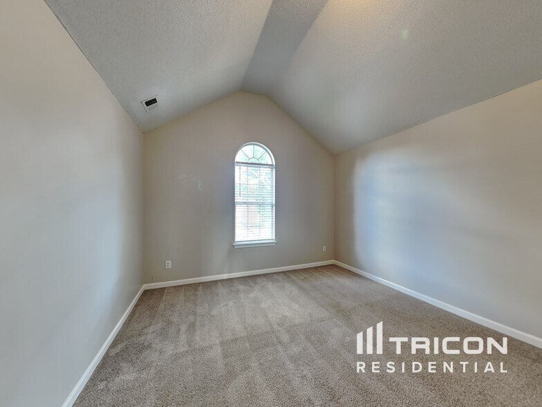 Building Photo - 4445 Millenium View Ct SW