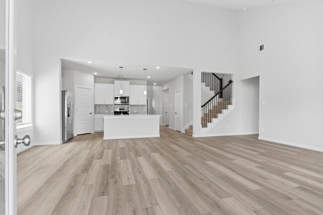 Building Photo - 5403 Kingdom Heights Blvd