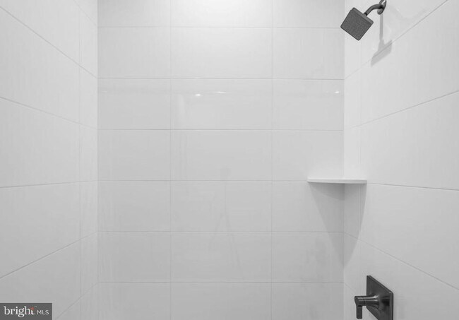 Building Photo - 21764 Dollis Hl Ter