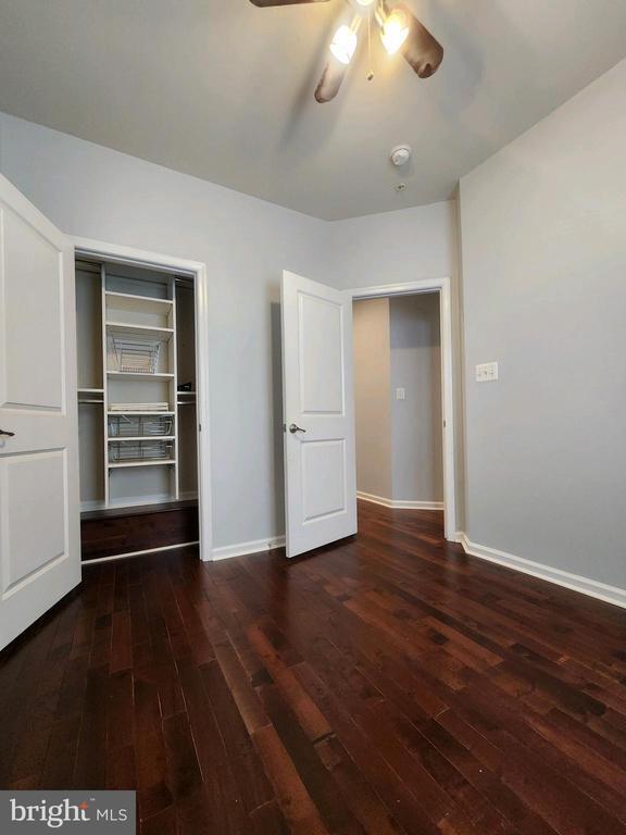 Building Photo - 729 Olive Wood Ln