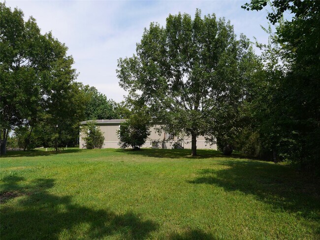 Building Photo - 16020 1/2 Sam Brookins St