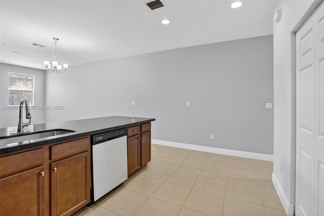 Building Photo - 1036 SW 147th Ave