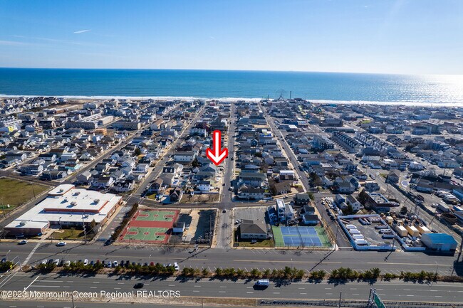 Building Photo - 260 Hancock Ave