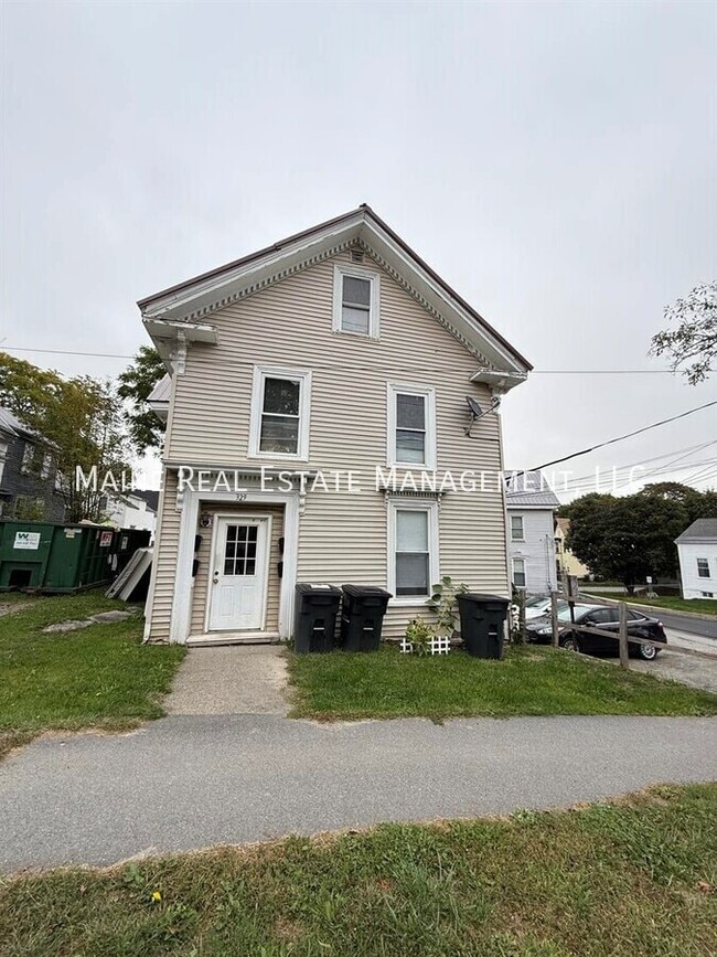 Building Photo - 329 Union St