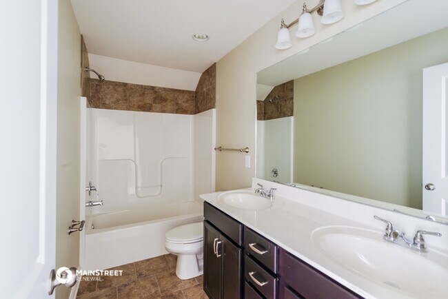 Building Photo - 10707 Evanwood Dr