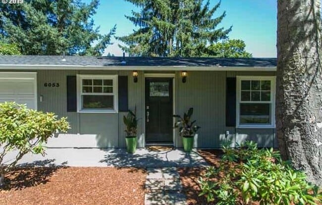 Building Photo - Updated Lake Oswego Home with Hardwood Floors, Large Deck & Owner-Paid Landscaping