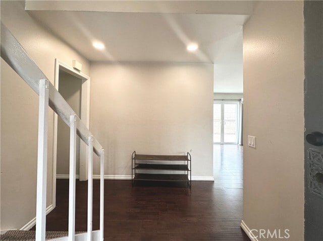 Building Photo - 54 Gillman St