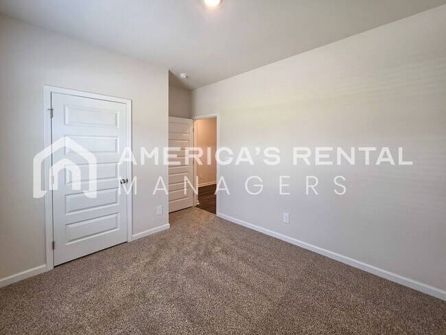 Building Photo - DEPOSIT PENDING! New Construction Home for Rent!