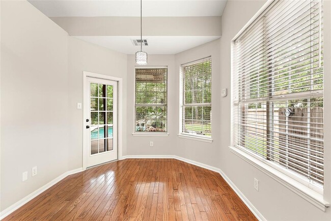 Building Photo - 71 E Sterling Pond Cir