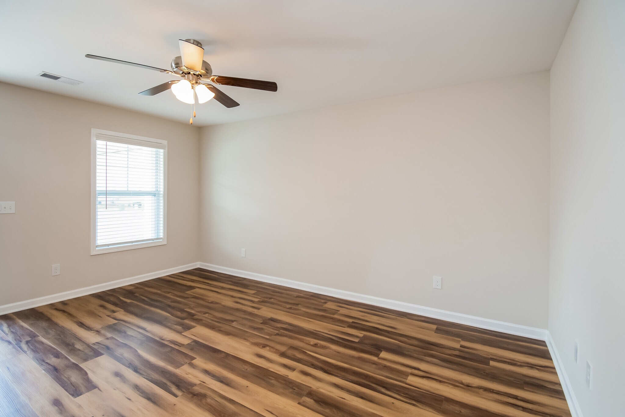 Building Photo - 925 Dawsons Park Wy