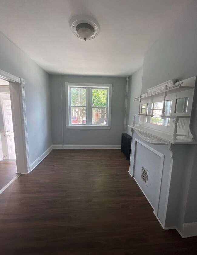 Building Photo - 1932 Harlem Ave