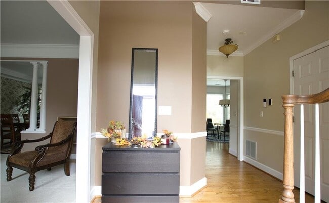 Building Photo - 2465 Devon Leigh Walk NW