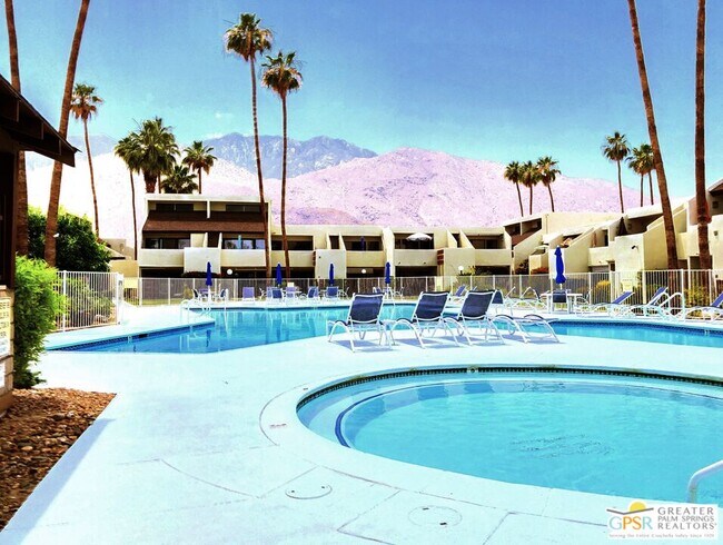 Building Photo - 1655 E Palm Canyon Dr