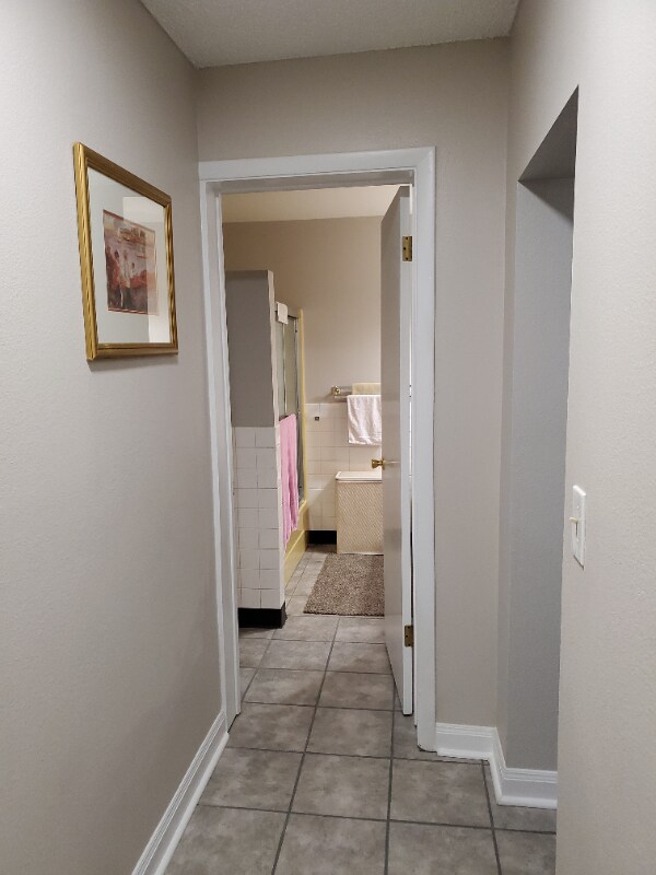 Building Photo - 3415 N Huetter Rd