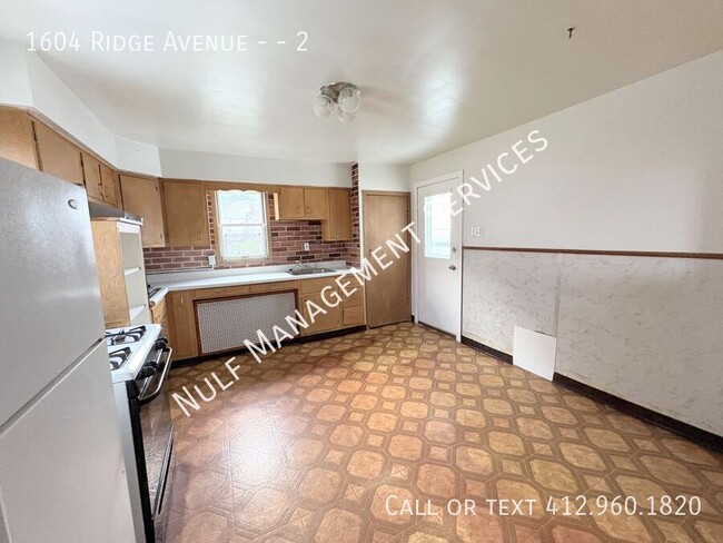 Building Photo - 2 bed, 1 bath unit in Braddock