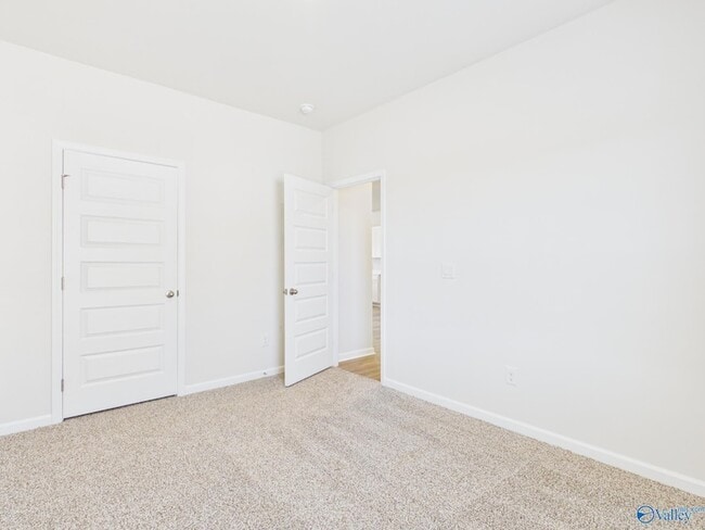 Building Photo - 125 Betty Williams Dr