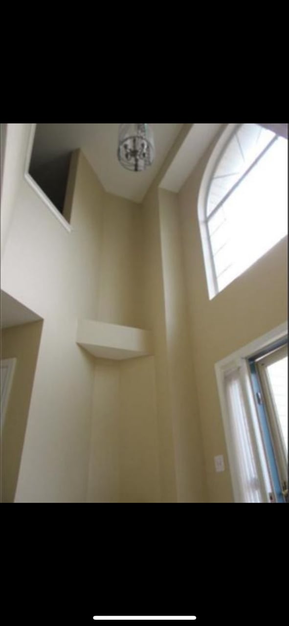 Foyer - 2736 Mulberry Loop