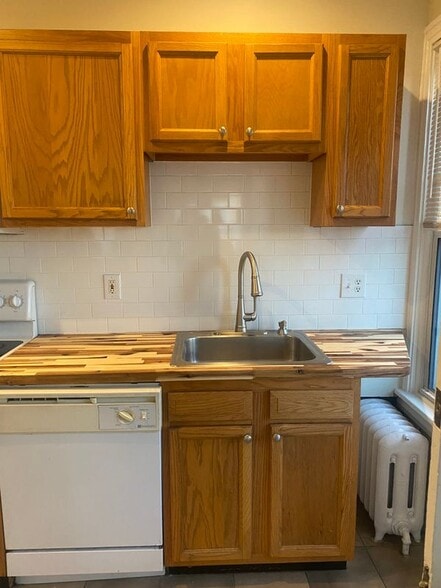 Building Photo - 2514 Market St