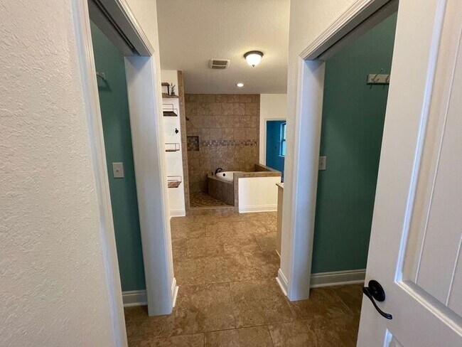 Building Photo - Gulf Breeze - Waterfront - East Bay - 4 Bedroom, 2.5 Bathrooms, plus office