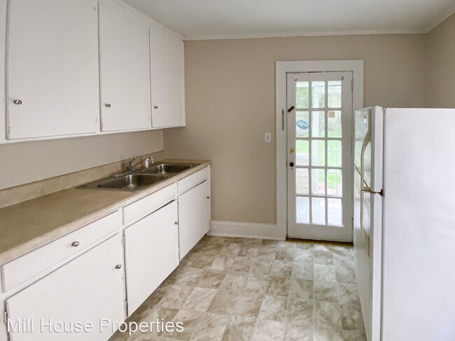 Building Photo - 2 br, 1 bath House - 106 Stinson Street