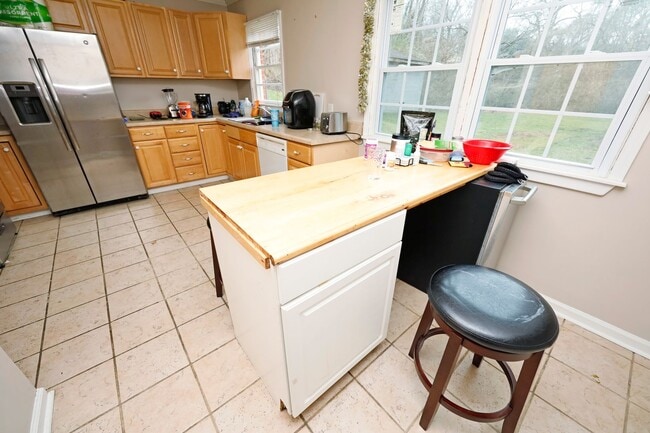 Building Photo - Great home in Chapel Hill!
