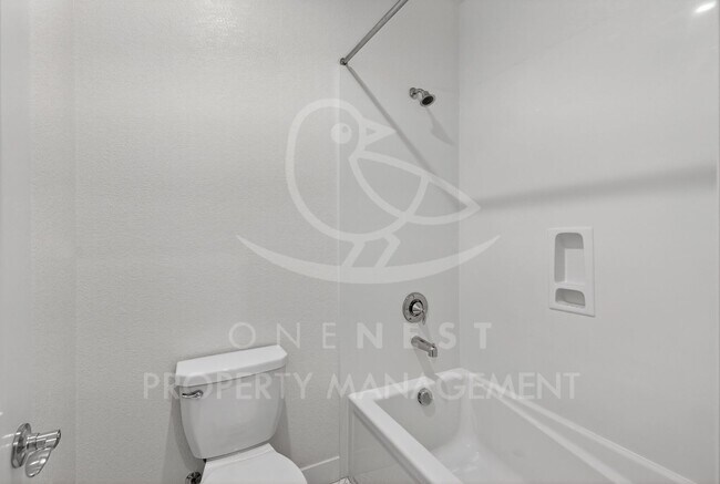 Building Photo - **move in 5/1 $500 off first months rent** Desirable Twelve Bridges Home | 4 bed 3.5 bath