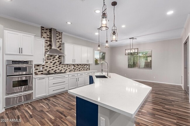 Building Photo - 3433 E Bluebird Pl