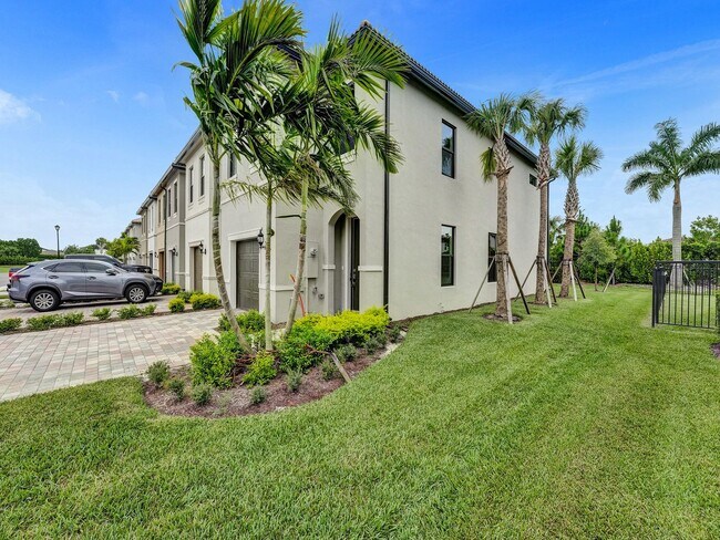 Building Photo - 4825 Chantily Road